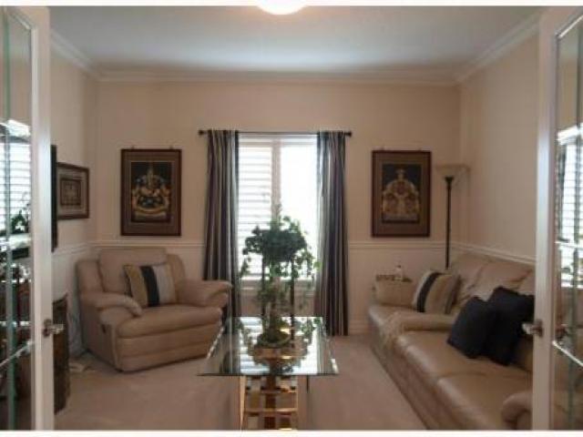 2 Stonecroft Way