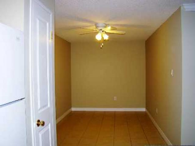 601 - 200 Eagle St N