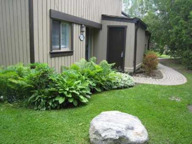 109 Escarpment Cres