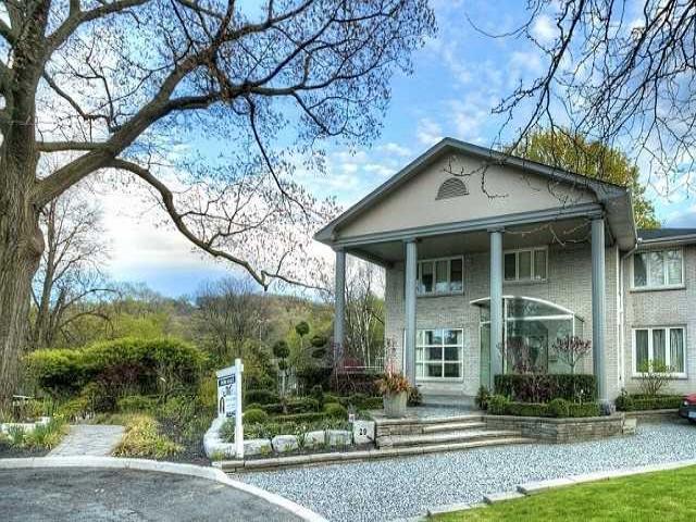 29 Wilmont Crt