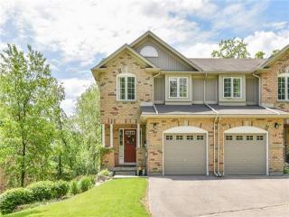 15 Bannister Crt, Unit 2