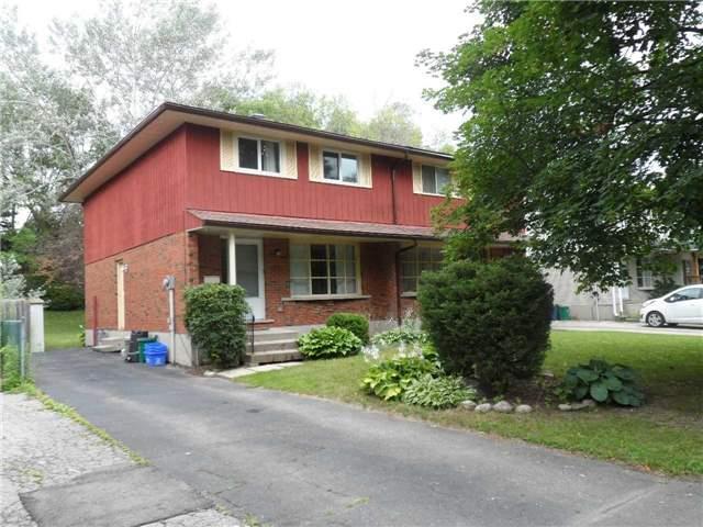 435A Midwood Cres
