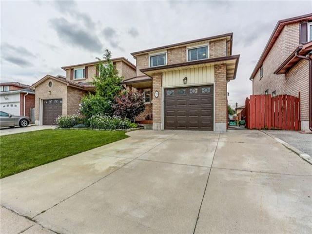 79 Macintosh Dr