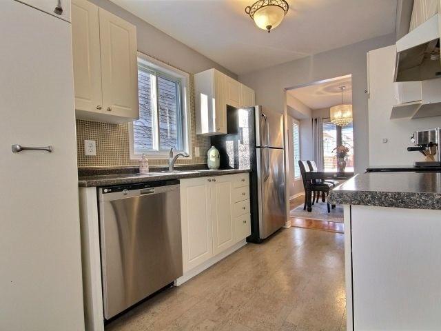 480 Lawler Cres