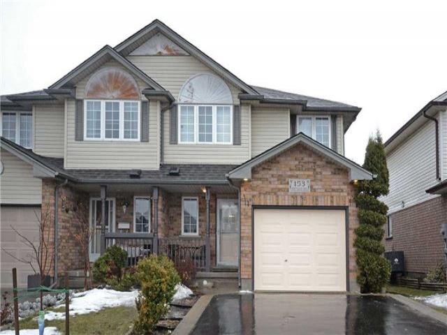 153 Whittaker Cres