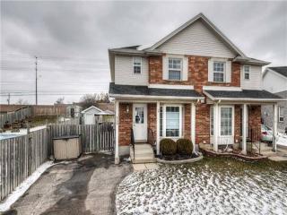 418 Old Newbury Lane