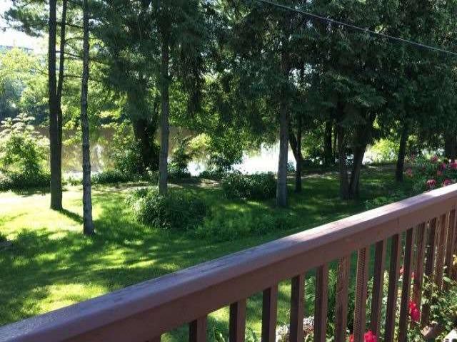 1891 Rideau Garden Dr