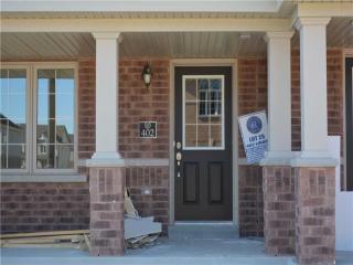 402 Linden Dr