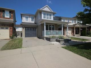 39 Arthur Fach Dr