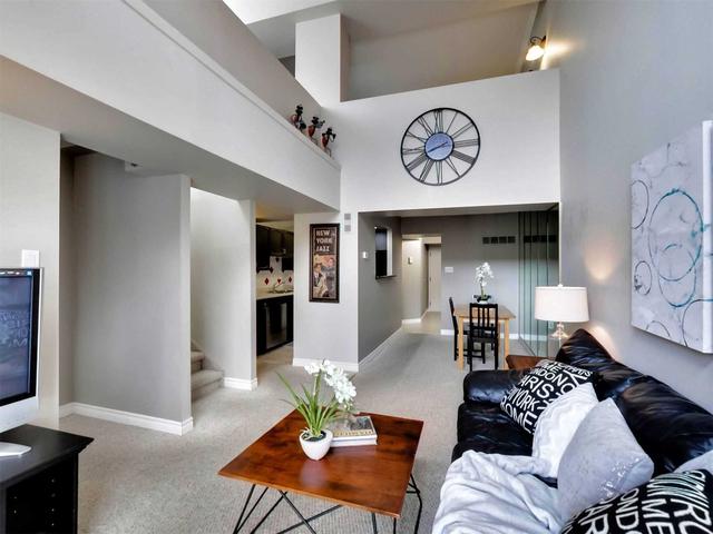 87 Duke St, Unit 502