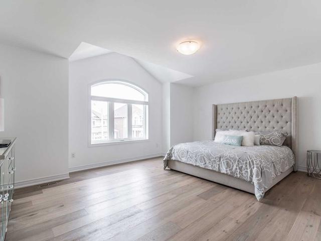 28 Morrison Dr