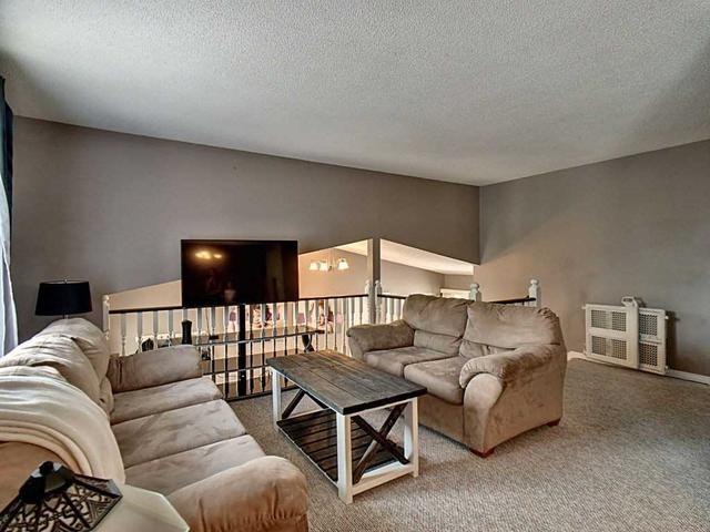 1467 Rushwood Cres