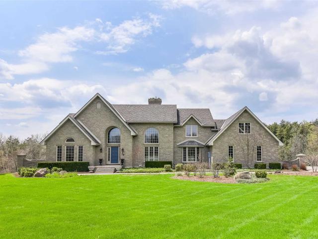 48 Bridle Path
