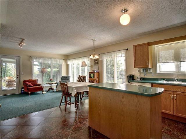 18 Pine Ridge Rd