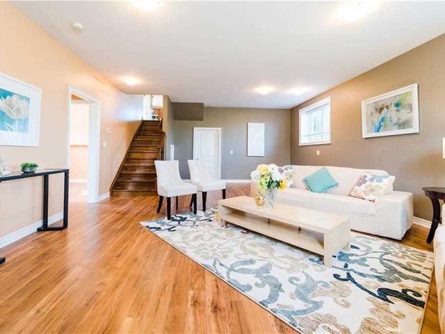 2861 Merrittville Highway