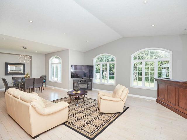 346 Book Rd