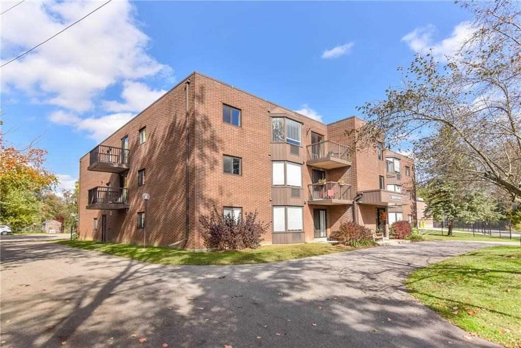 101 50 Gibson St, Ayr Expired, X4616658 Condos.ca