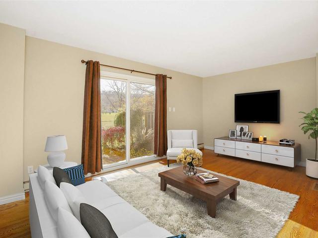 27 - 125 Livingston Ave