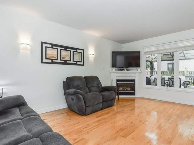 4 Archwood Crct