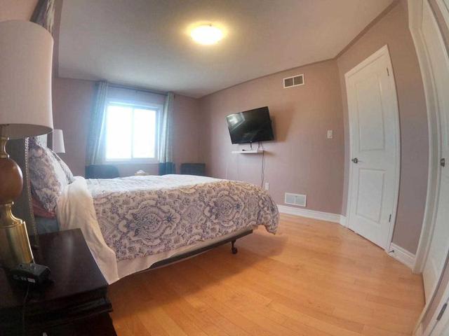 8107 Beaverton Blvd