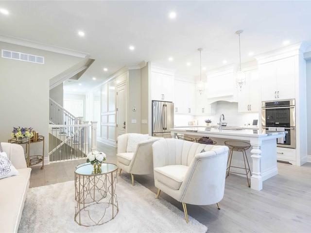 #3 - 23 Arbourvale Common