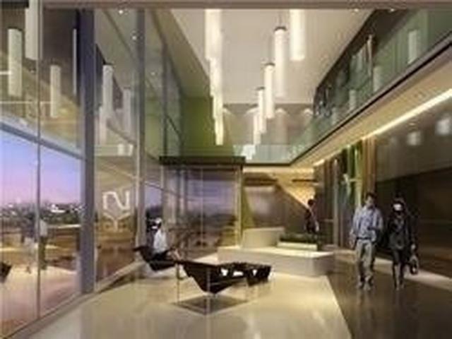 2002 - 158 King St N