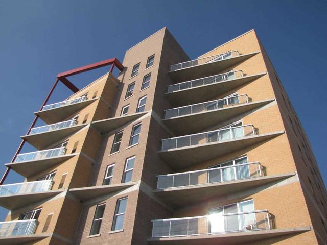 6B - 28 Univeristy Ave E