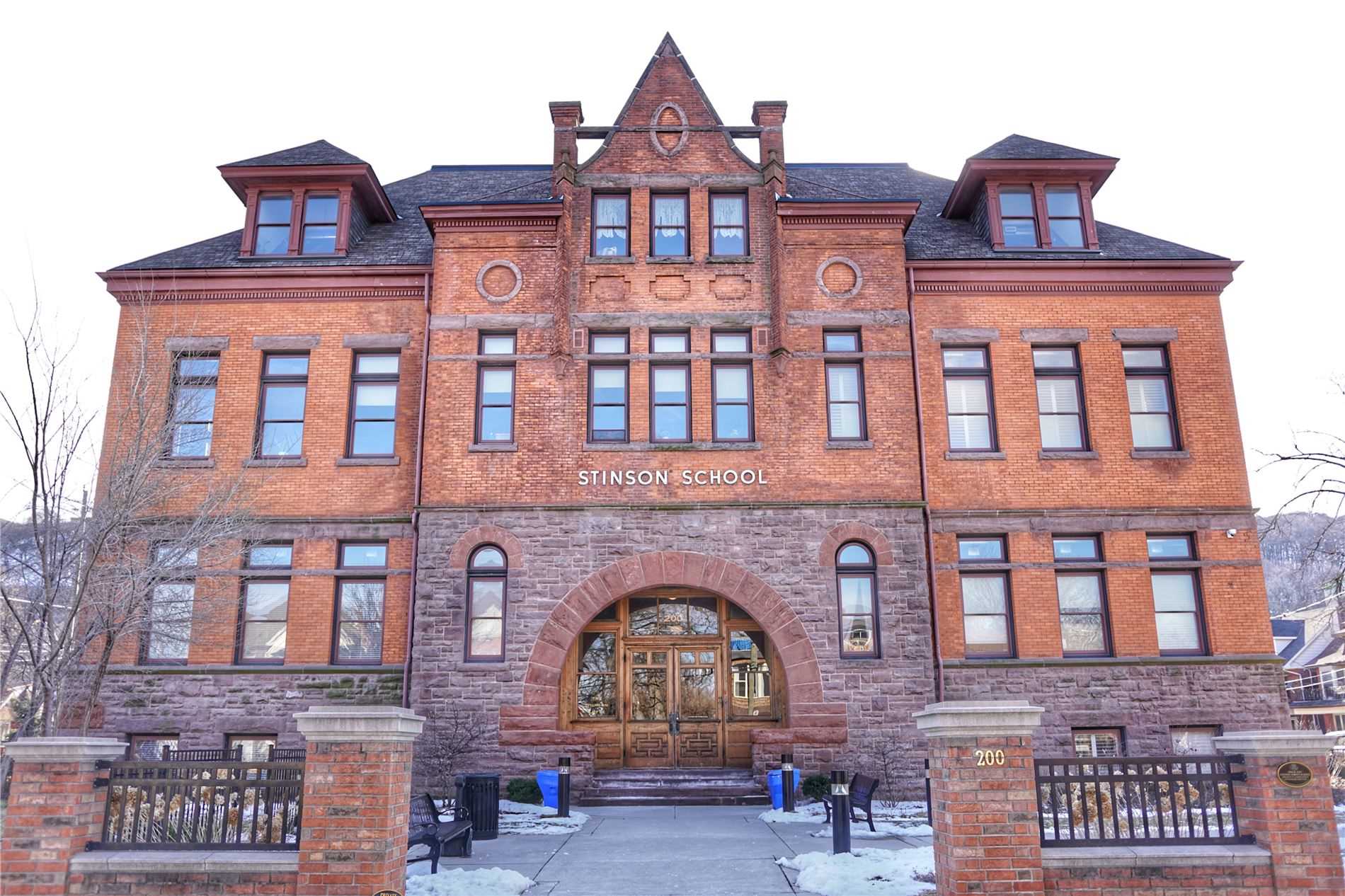 318 200 Stinson St, Hamilton Sold, X4729406 Condos.ca