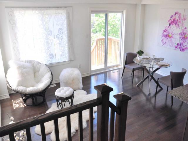 9 - 91 Poppy Dr E