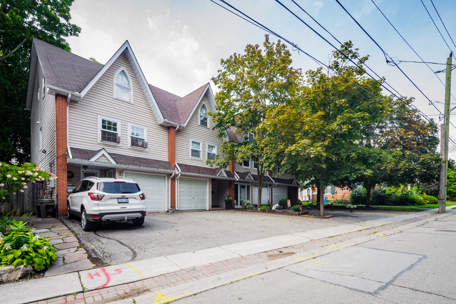 32 Albert Street Townhouses 32 Albert St Condos.ca