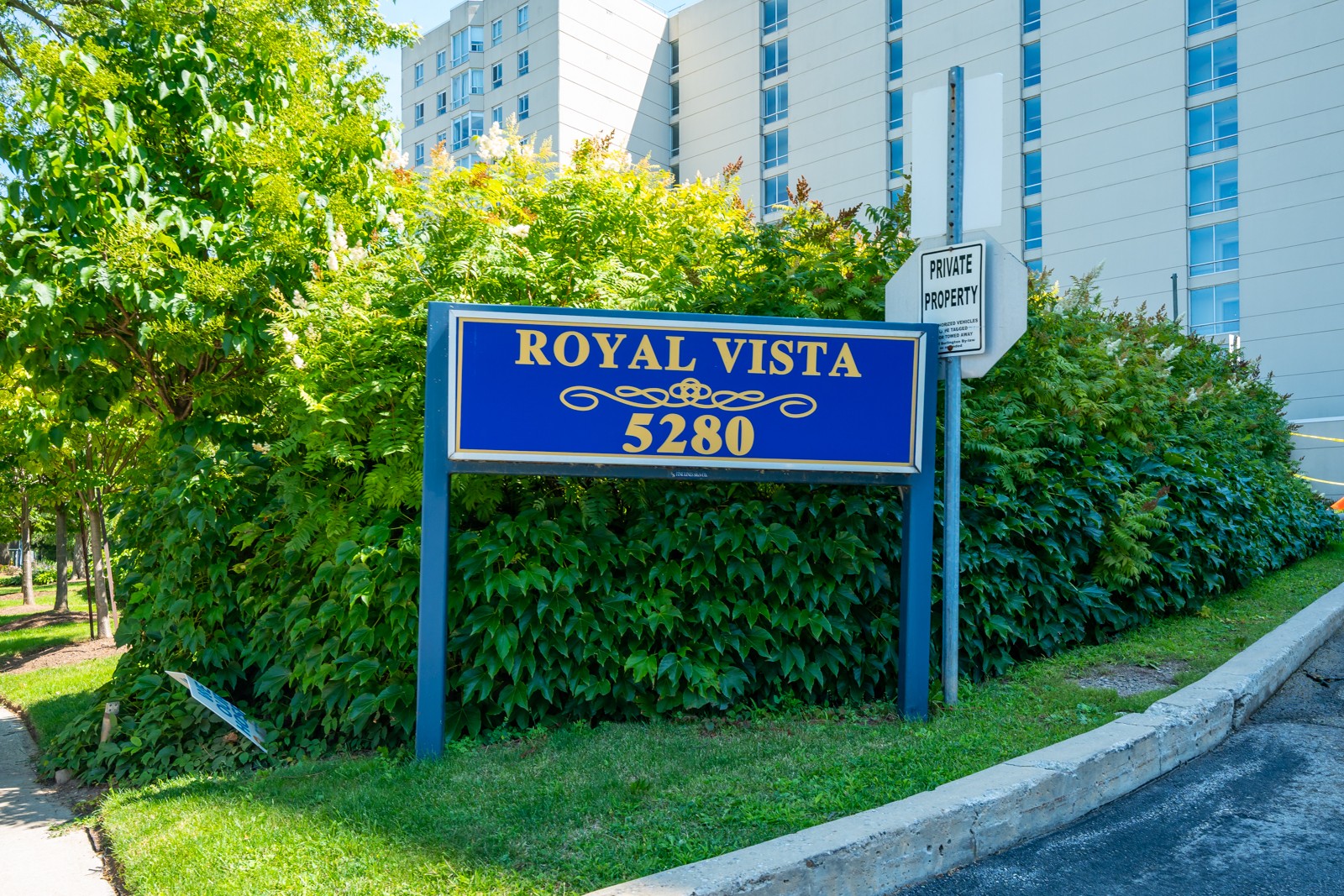 Royal Vista Condos 4 Condos for Sale Condos.ca