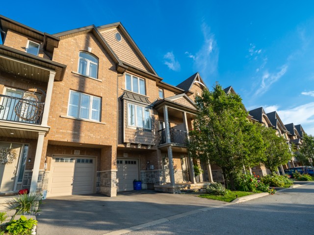 2985 Jackson Drive Townhouses hero image