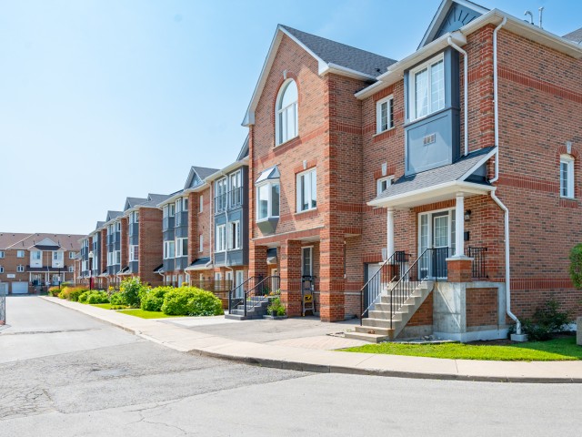 Emerald Gate Townhouses hero image