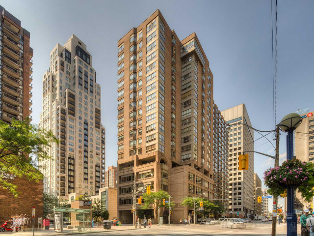 1132 Bay Street Condos photo