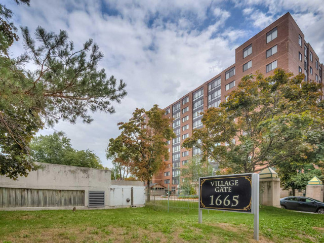 1665 Victoria Park
