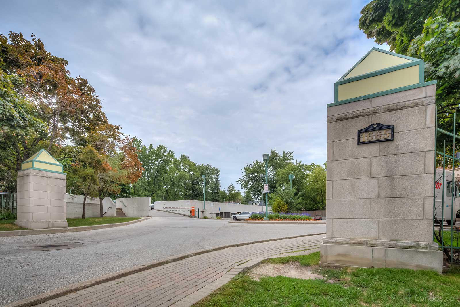 Village Gate at 1665 Victoria Park Ave, Toronto 1