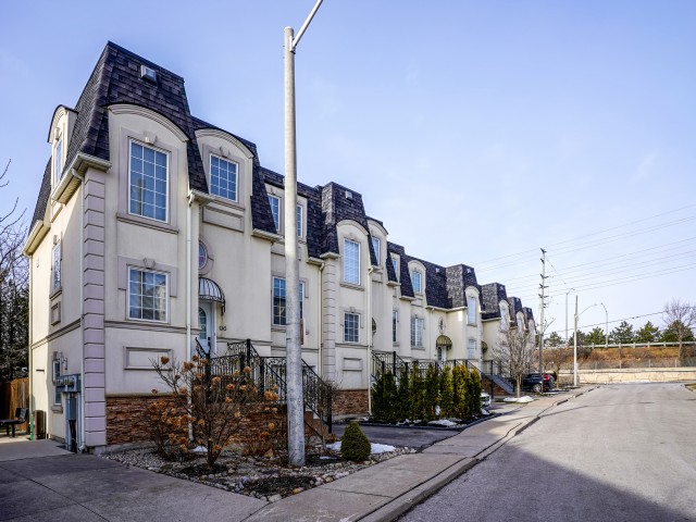 215 16th Avenue Townhouses photo