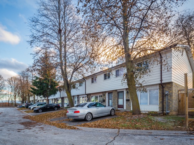 539 Parkview Townhomes photo