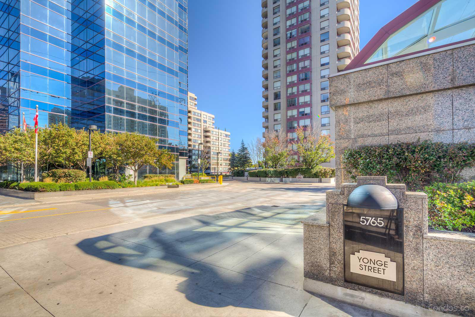 Place Nouveau Ⅱ at 5765 Yonge St, Toronto 0