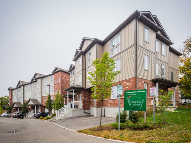 55 Mooregate Crescent Townhomes photo