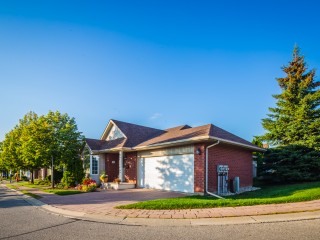 Rembrandt Upper Beechwood Condominiums photo