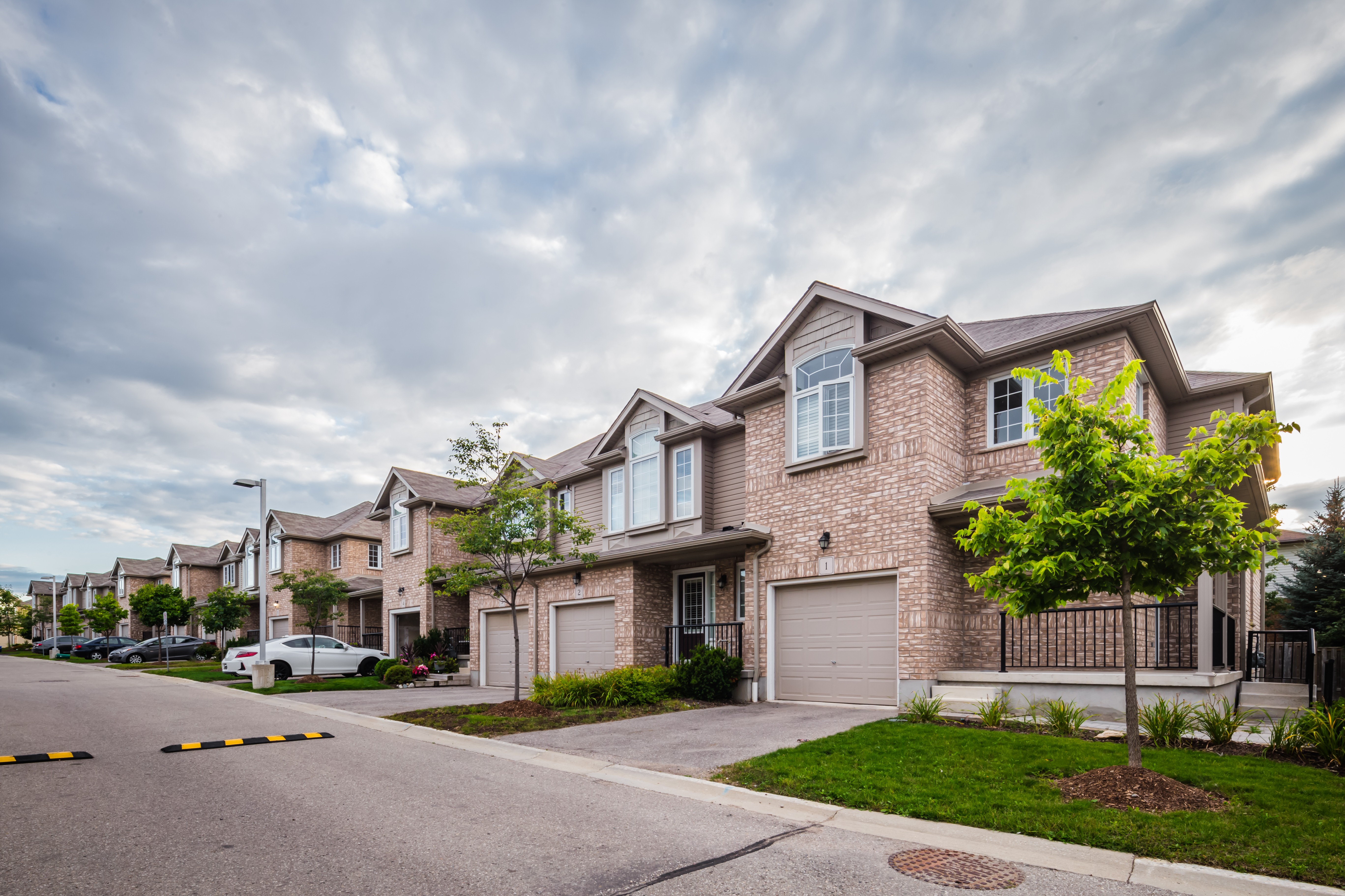 555 Chablis Townhomes at 555 Chablis Dr, Waterloo 1