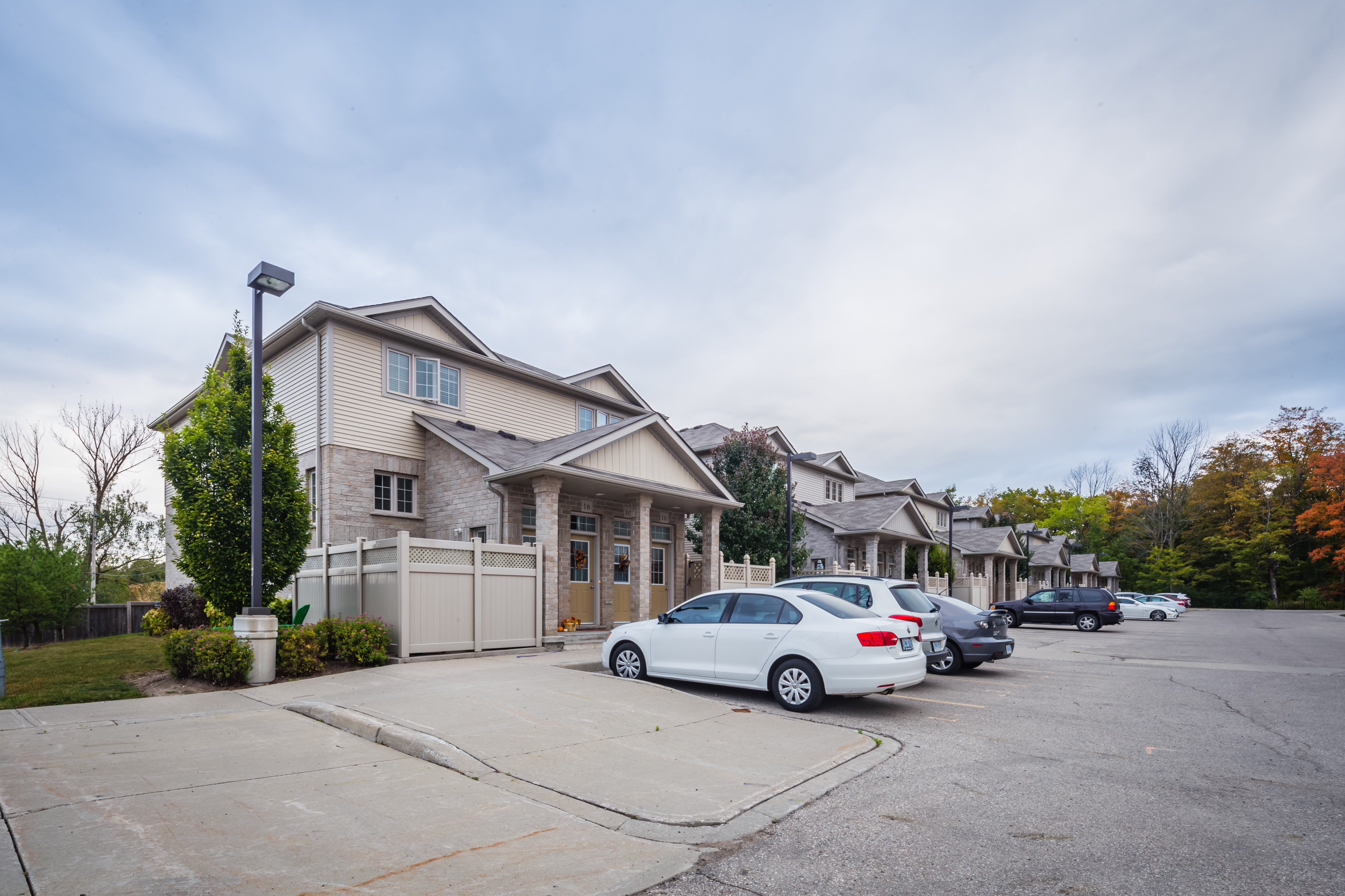 Woodhaven at 1941 Ottawa St S, Kitchener 0