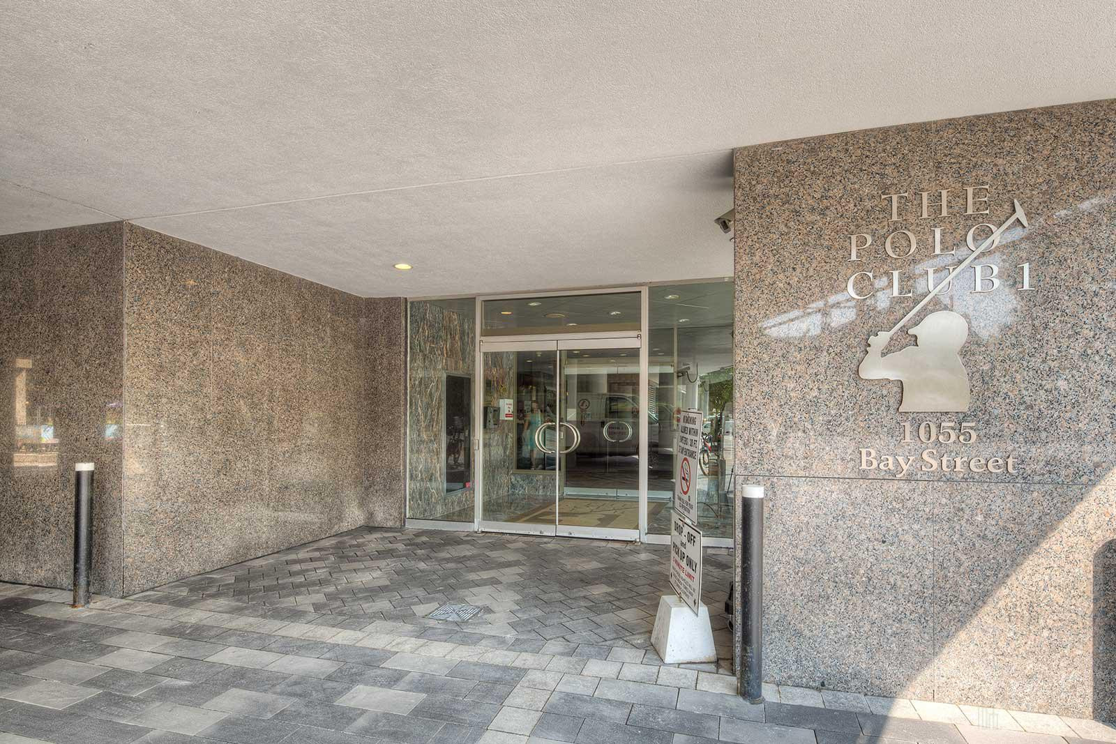 Polo Club Ⅰ at 1055 Bay St, Toronto 1