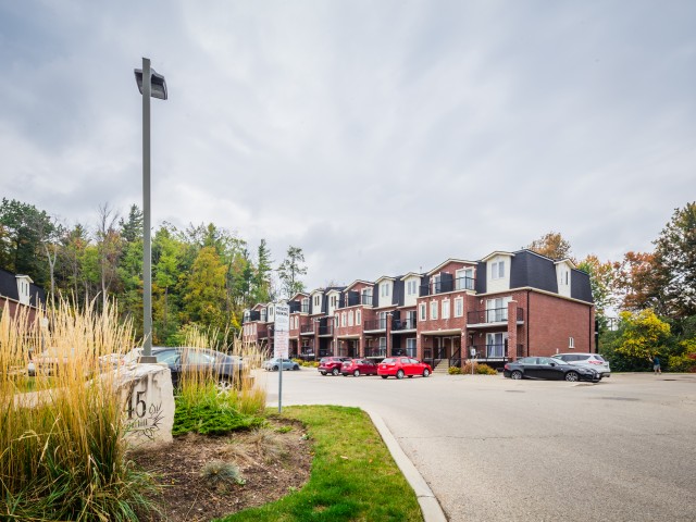45 Cedarhill Condos