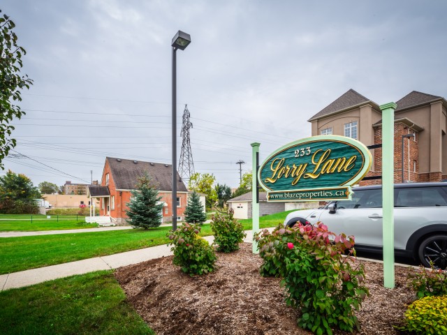 Lawrence Avenue Condominium photo