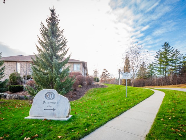 20 Isherwood Avenue hero image