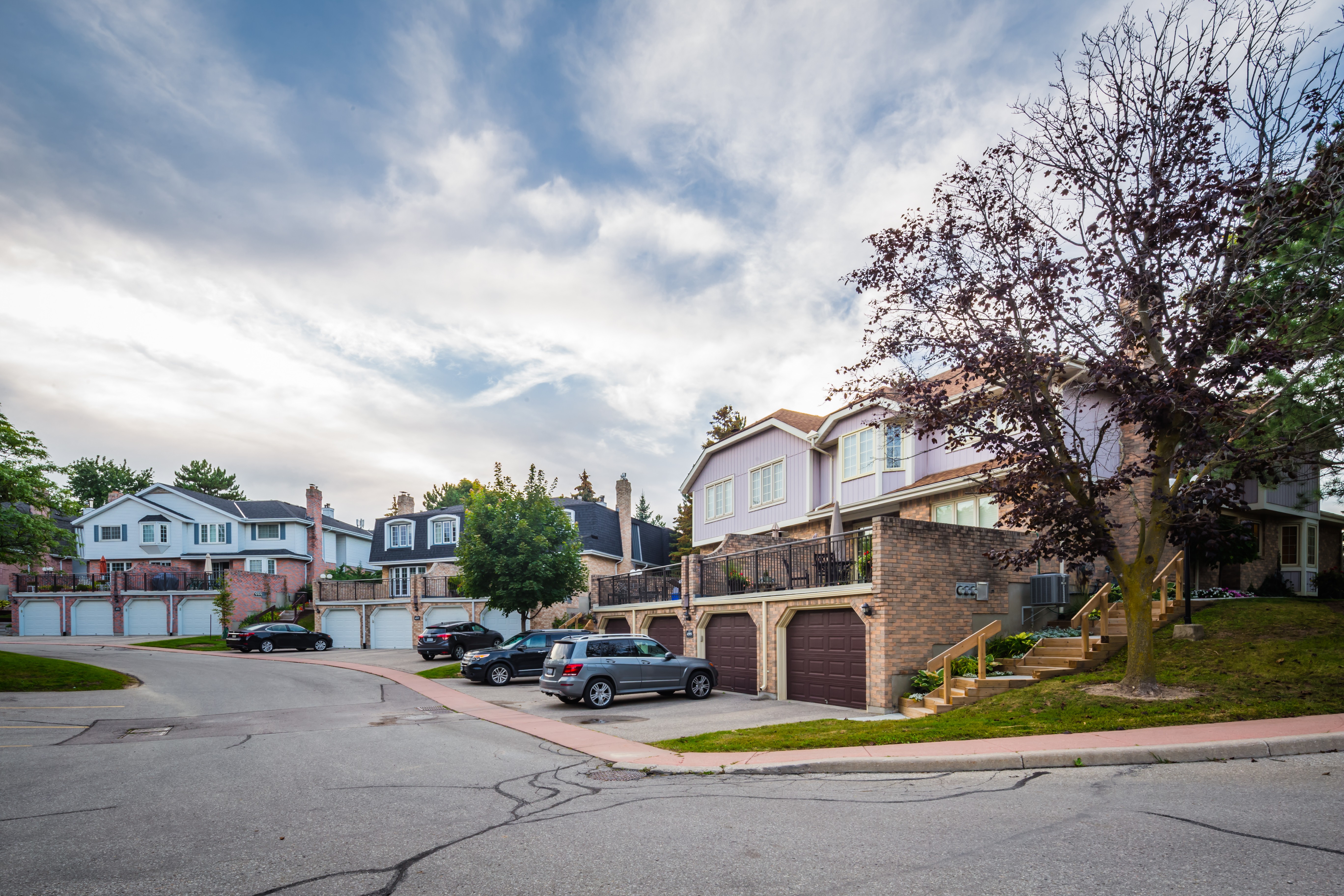 Beechwood Villas at 475 Beechwood Dr, Waterloo 1