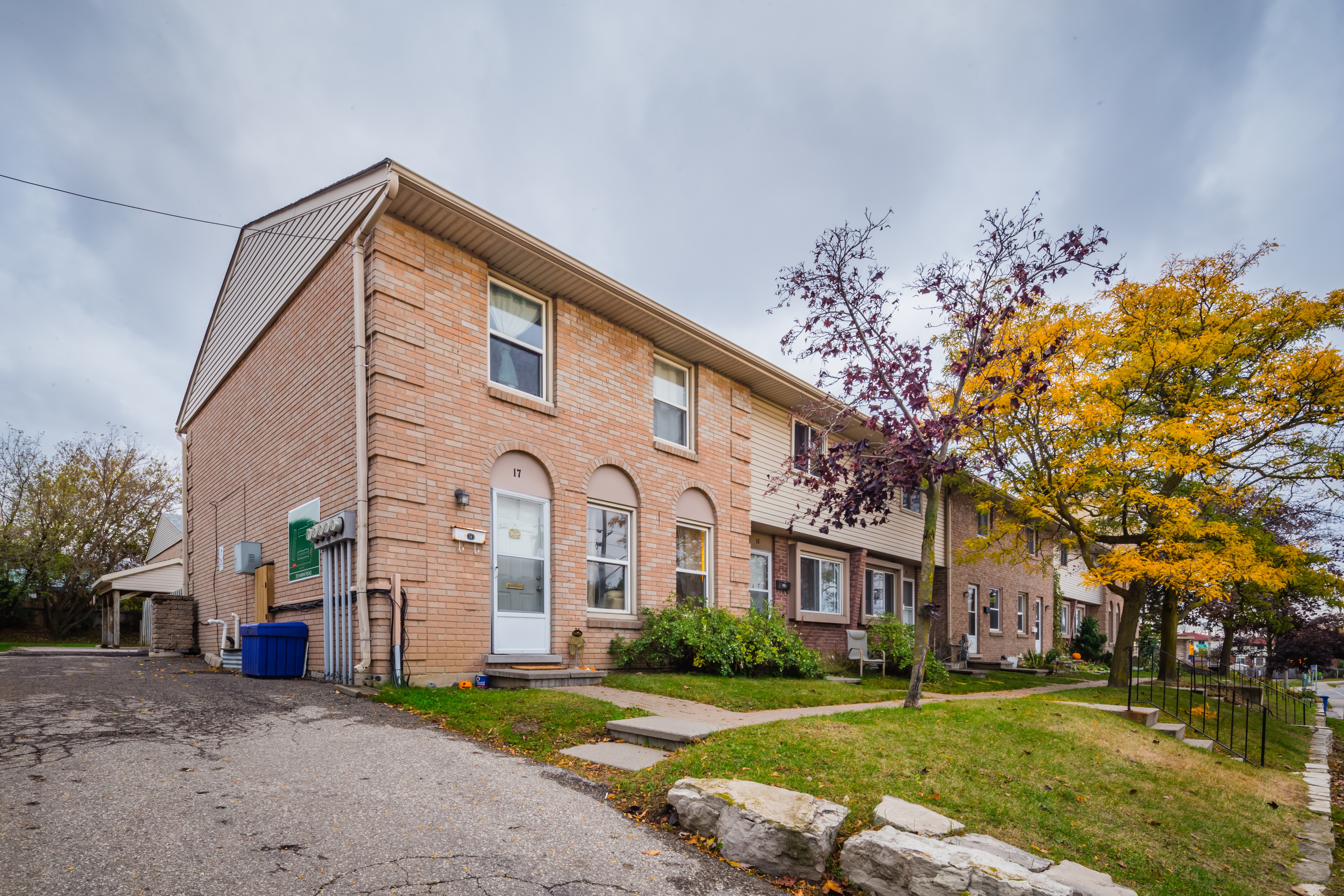 Fairway Terrace at 293 Fairway Rd N, Kitchener 0