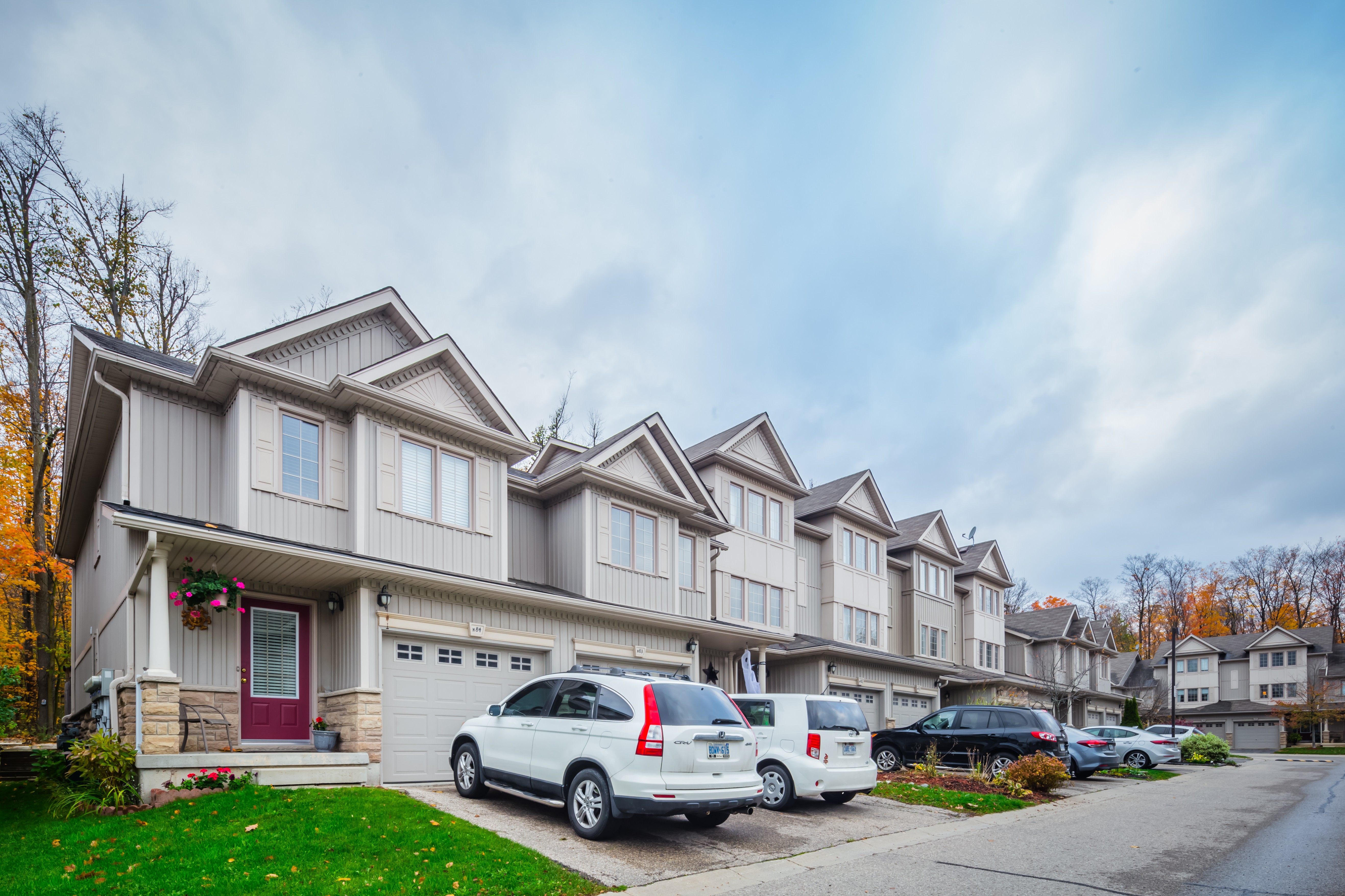 Downey Lane at 175 David Bergey Dr, Kitchener 1